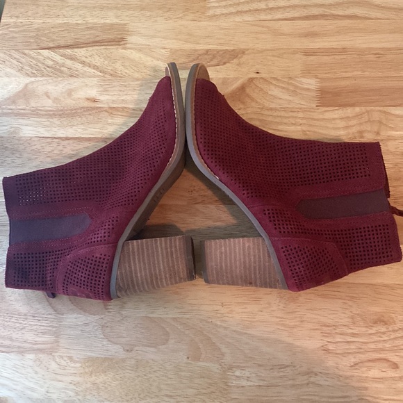 TOMS Suede Majorca Perforated Peep toe Bootie - Picture 6 of 11